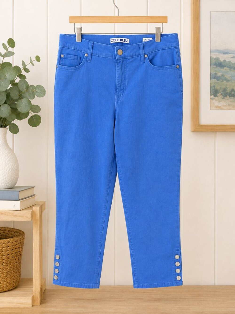 Code Bleu Chelsea Capri Pants – Bright Blue – Size 12